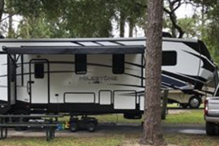 Matt Kleinmann Testimonial Image with RV