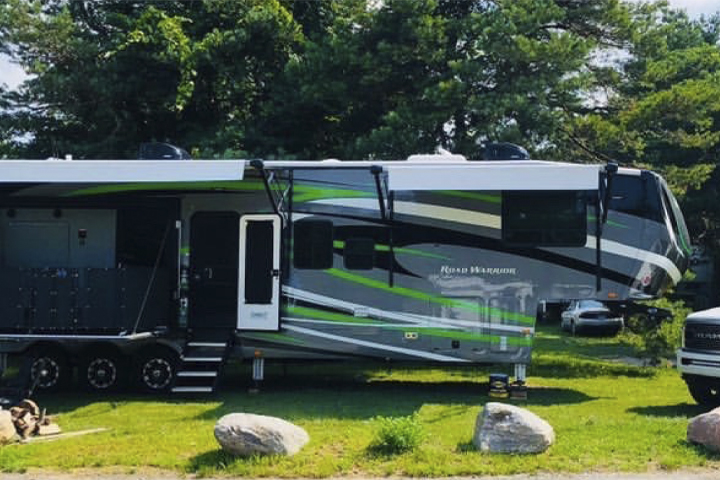 Unknown Testimonial Image with RV