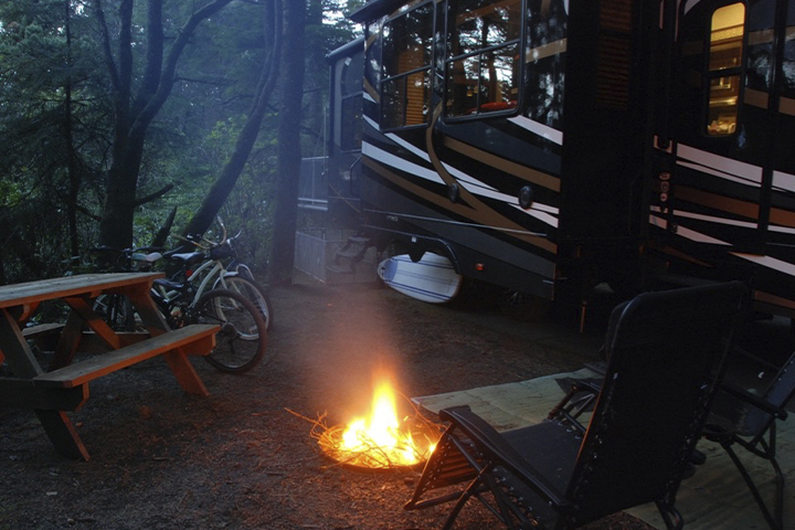 @erichannan Testimonial Image with RV