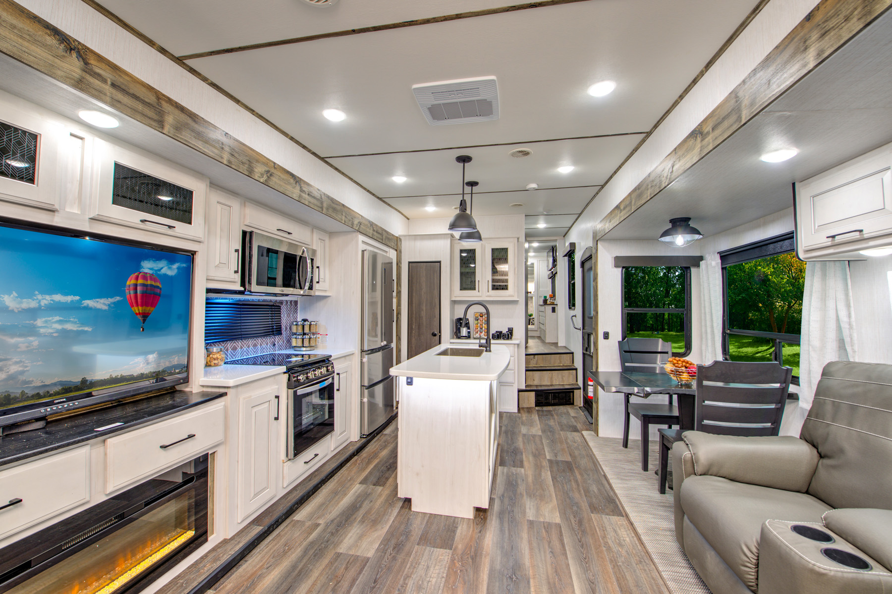 Top selling Bighorn Traveler model.