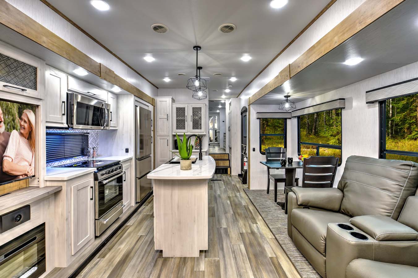 New Bighorn Traveler model