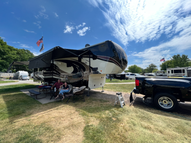 Kevin & Cindy Smith  Testimonial Image with RV